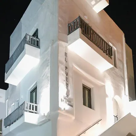 El_puerto Luxury Port アパート